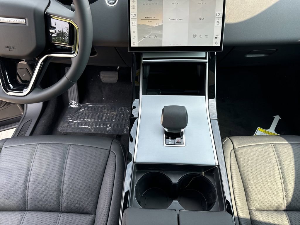 Used 2025 Land Rover Range Rover Evoque S image 24