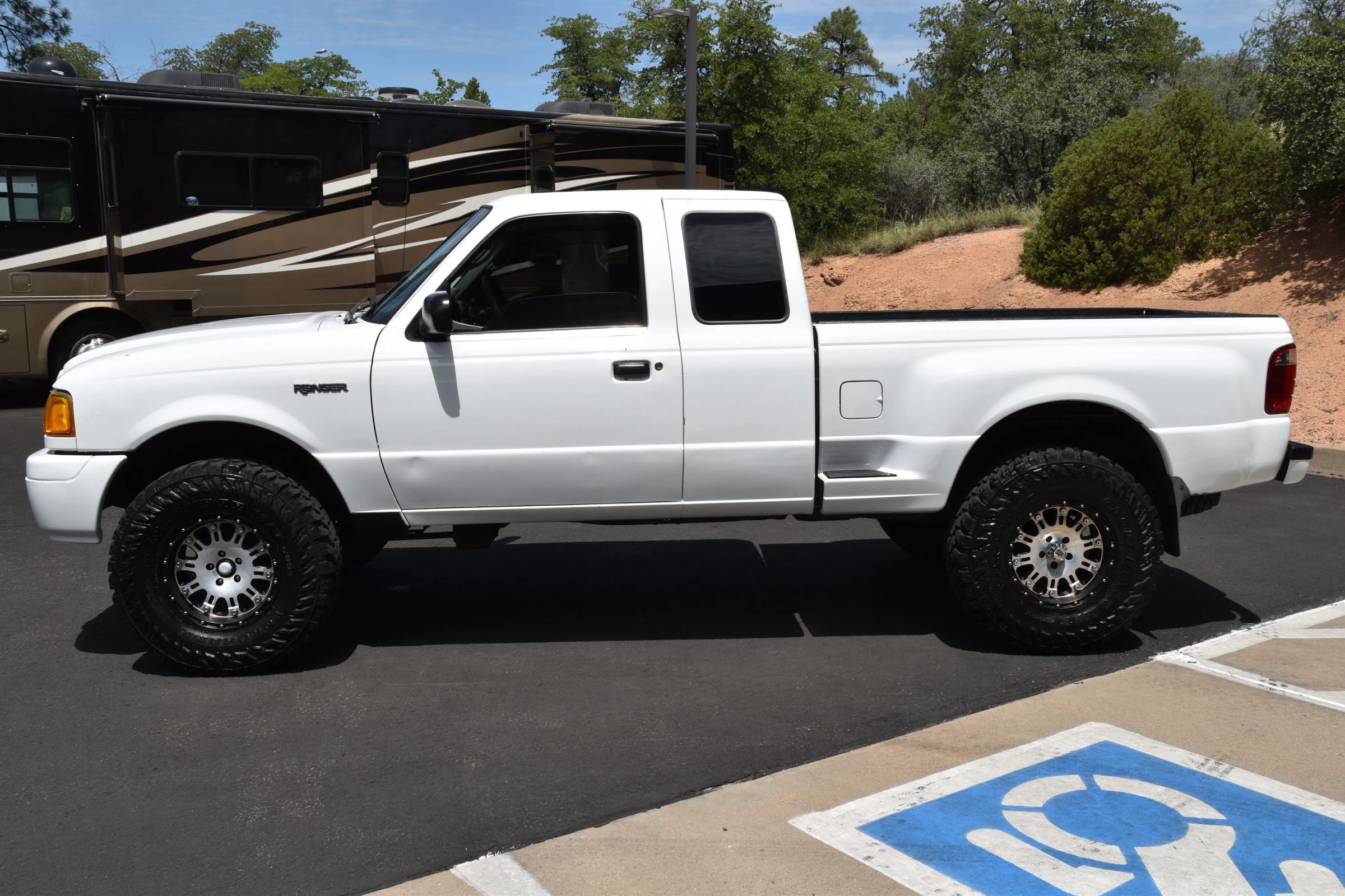 Used 2004 Ford Ranger XL RWD image 50