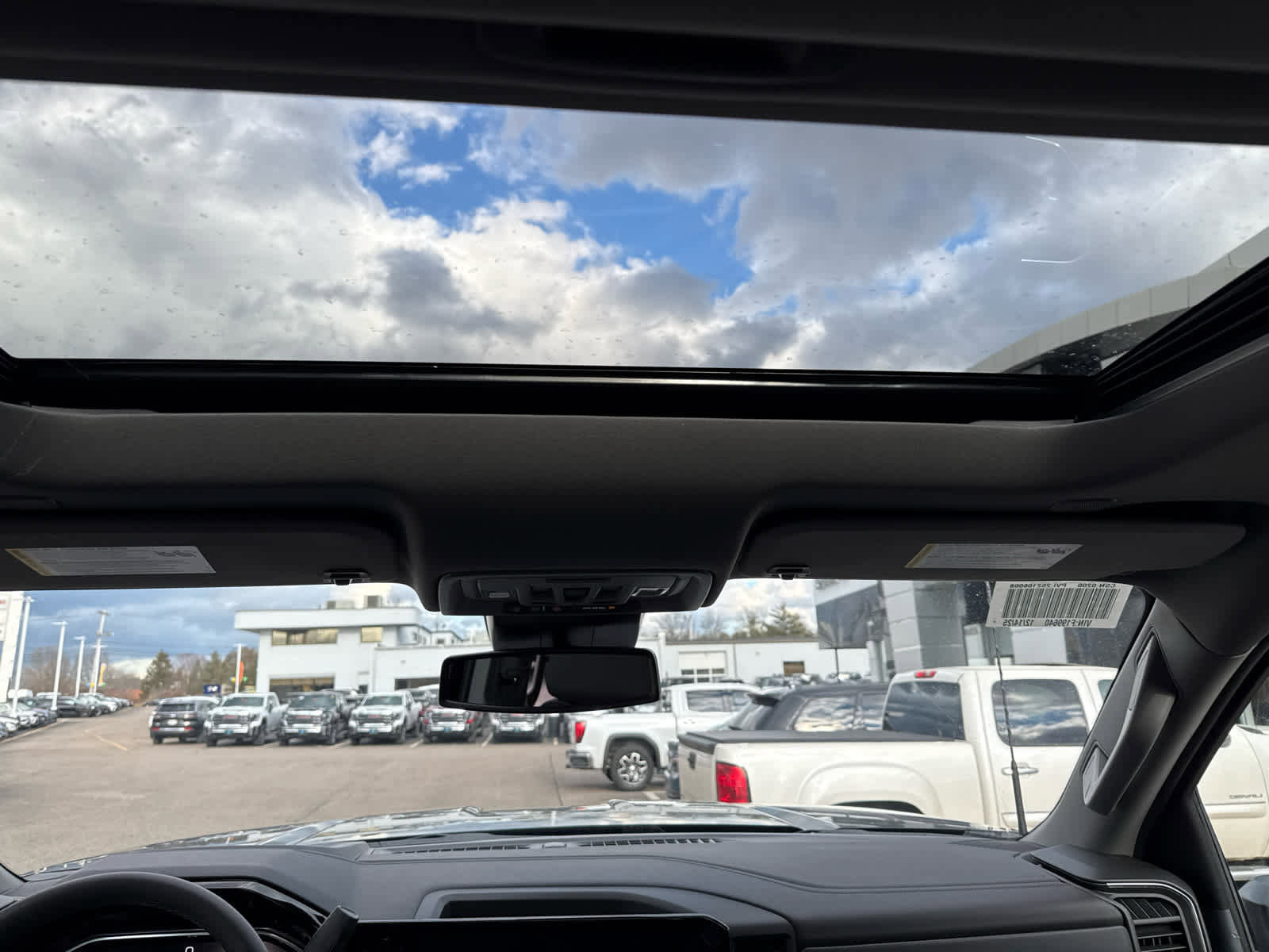 New 2026 GMC Sierra 2500 SLT w/ SLT Premium Package image 16