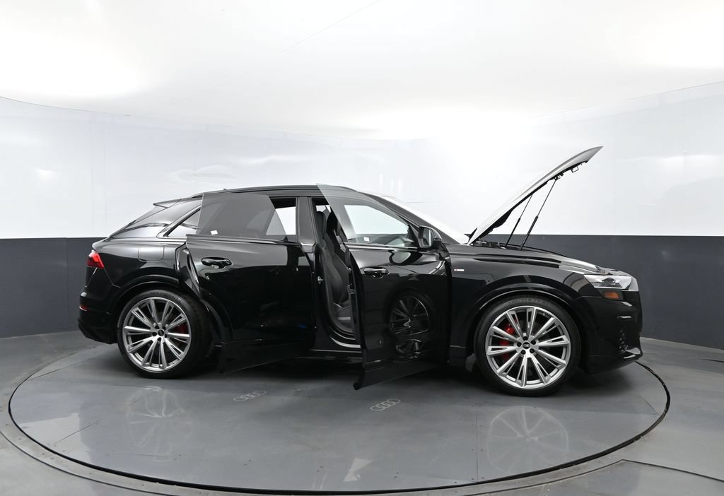 New 2026 Audi Q8 Prestige AWD/4WD image 30