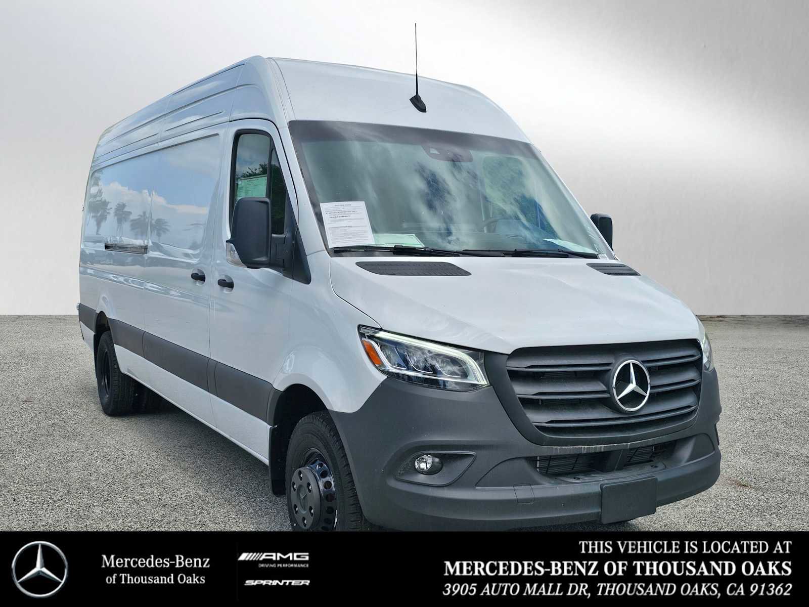 Used 2024 Mercedes-Benz Sprinter 3500 image 1