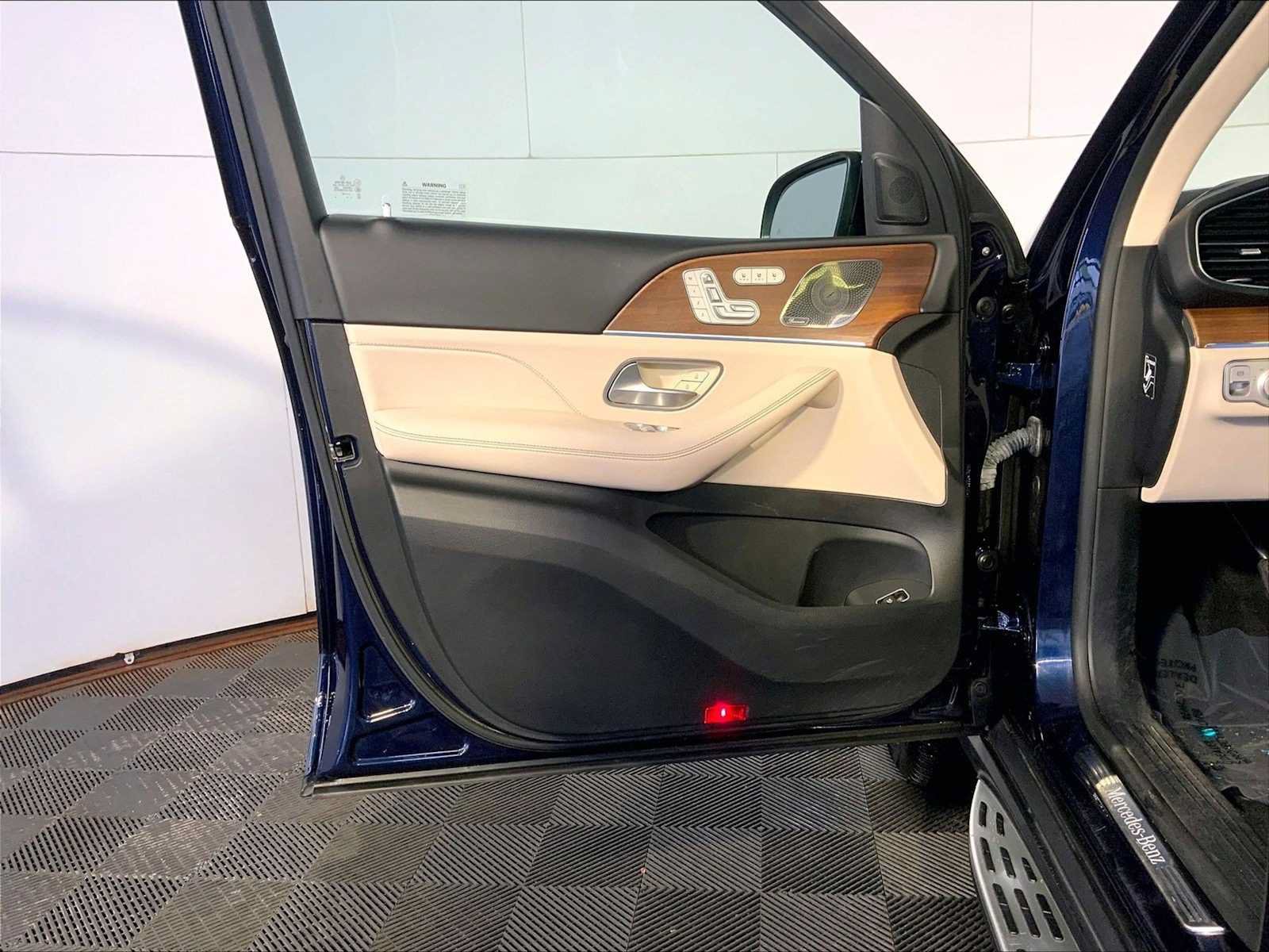 Used 2022 Mercedes-Benz GLE 450 4MATIC image 50