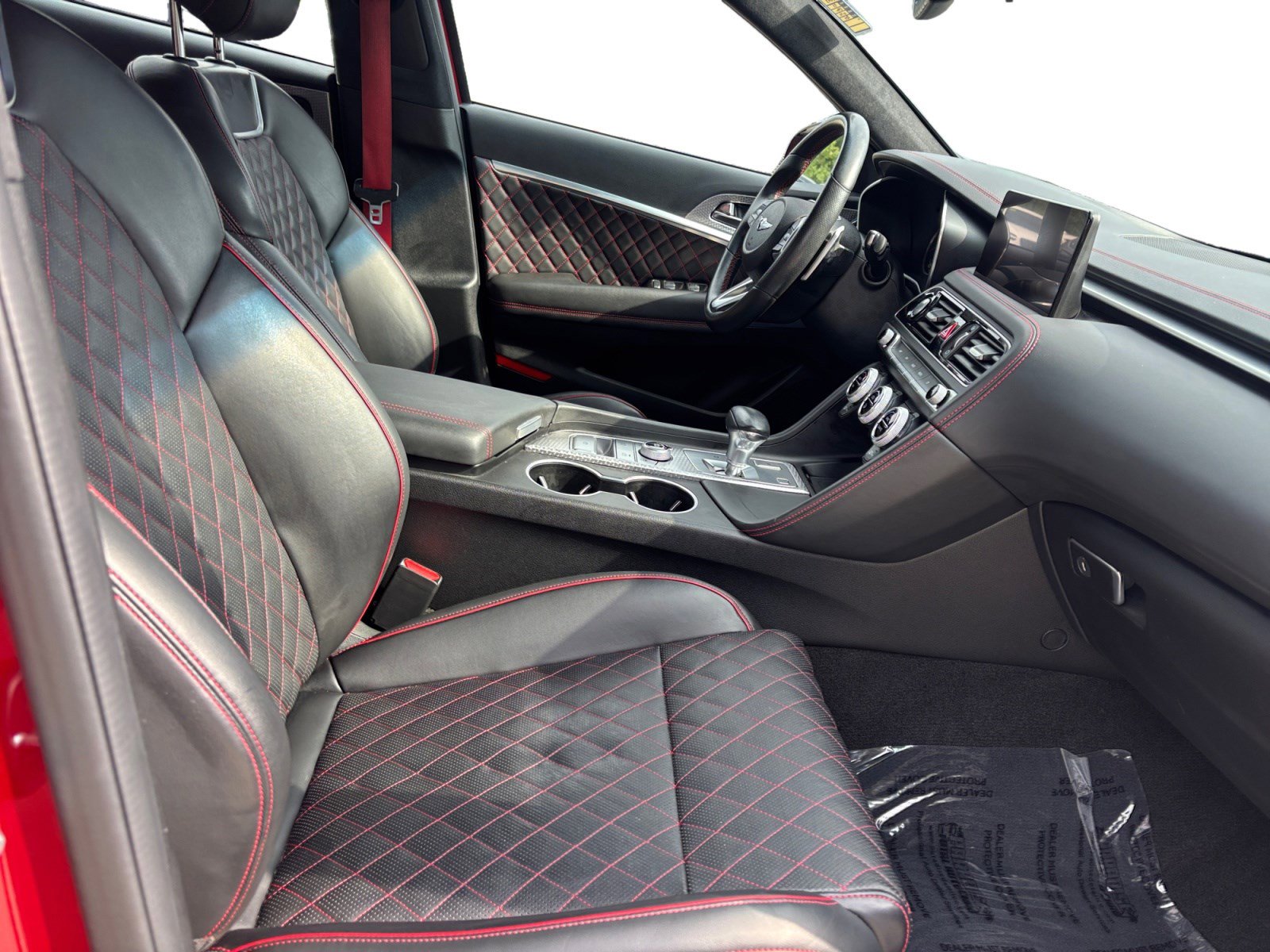 Used 2023 Genesis G70 3.3T w/ Sport Prestige Package image 15