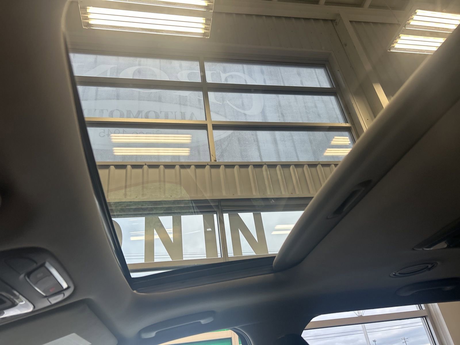 Used 2020 Kia Telluride S image 36