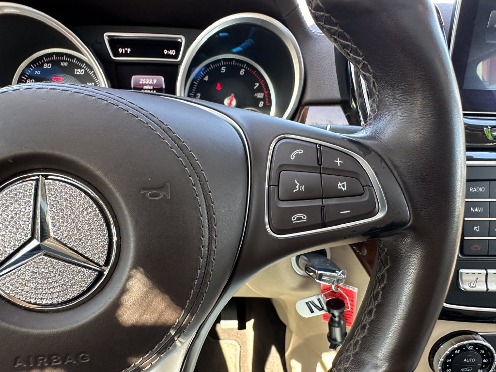 Used 2017 Mercedes-Benz GLS 550 4MATIC image 27