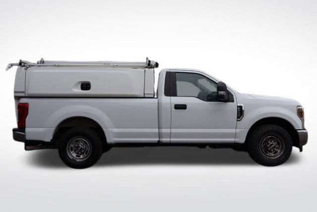 Used 2018 Ford F250 XL w/ Power Equipment Group image 9