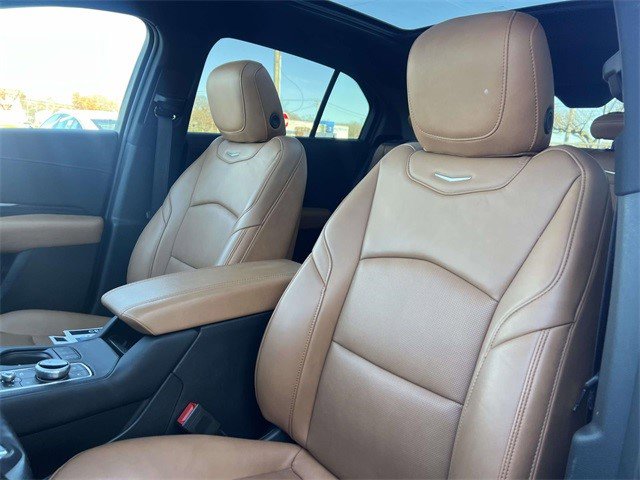 Certified 2024 Cadillac XT4 Sport image 6