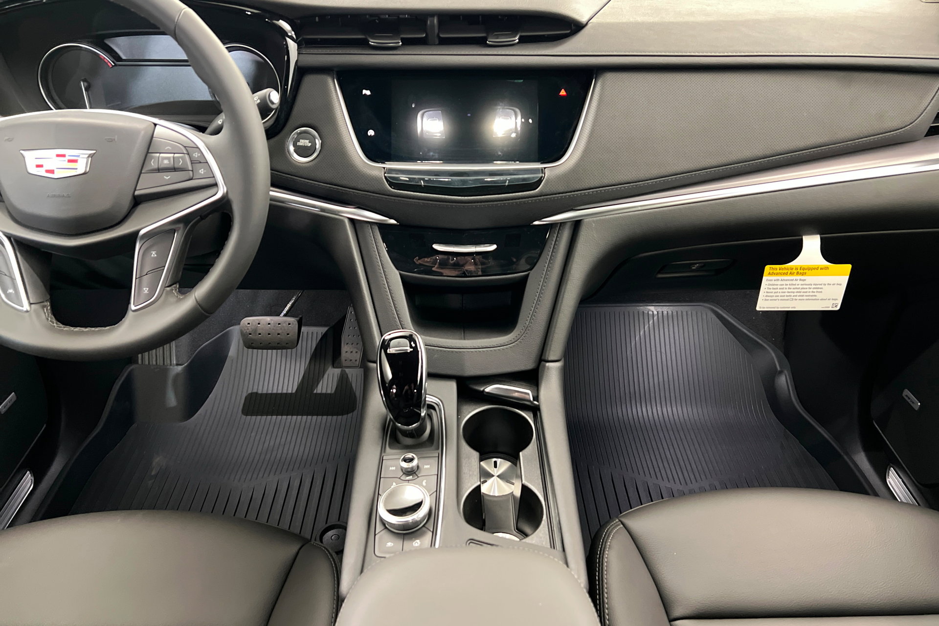 New 2026 Cadillac XT5 Luxury w/ LPO, Floor Liner Package image 14