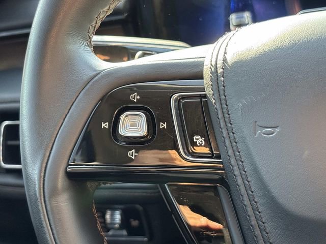 Certified 2025 Lincoln Aviator Reserve w/ Equipment Group 201A image 31