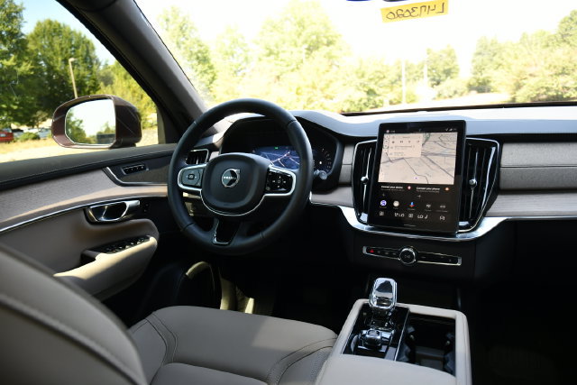 New 2026 Volvo XC90 B6 Plus w/ Protection Package AWD/4WD image 20