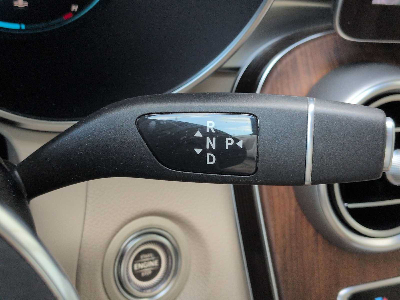 Used 2021 Mercedes-Benz GLC 300 4MATIC image 35