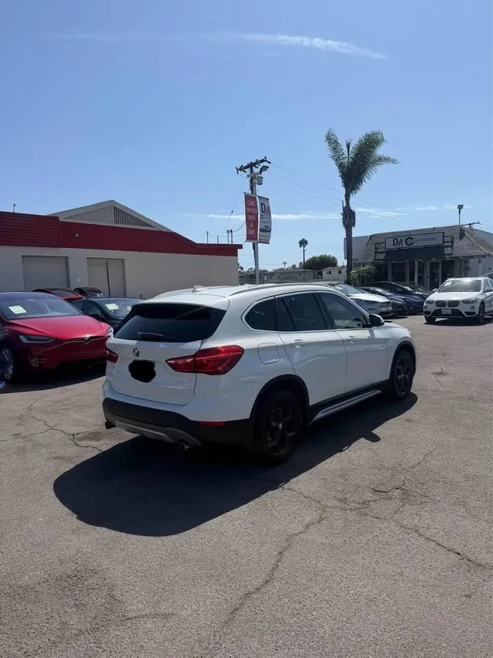 Used 2018 BMW X1 sDrive28i FWD image 4