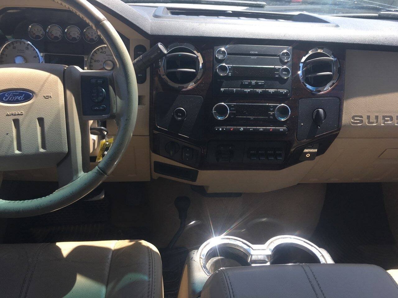Used 2009 Ford F250 Lariat AWD/4WD image 7