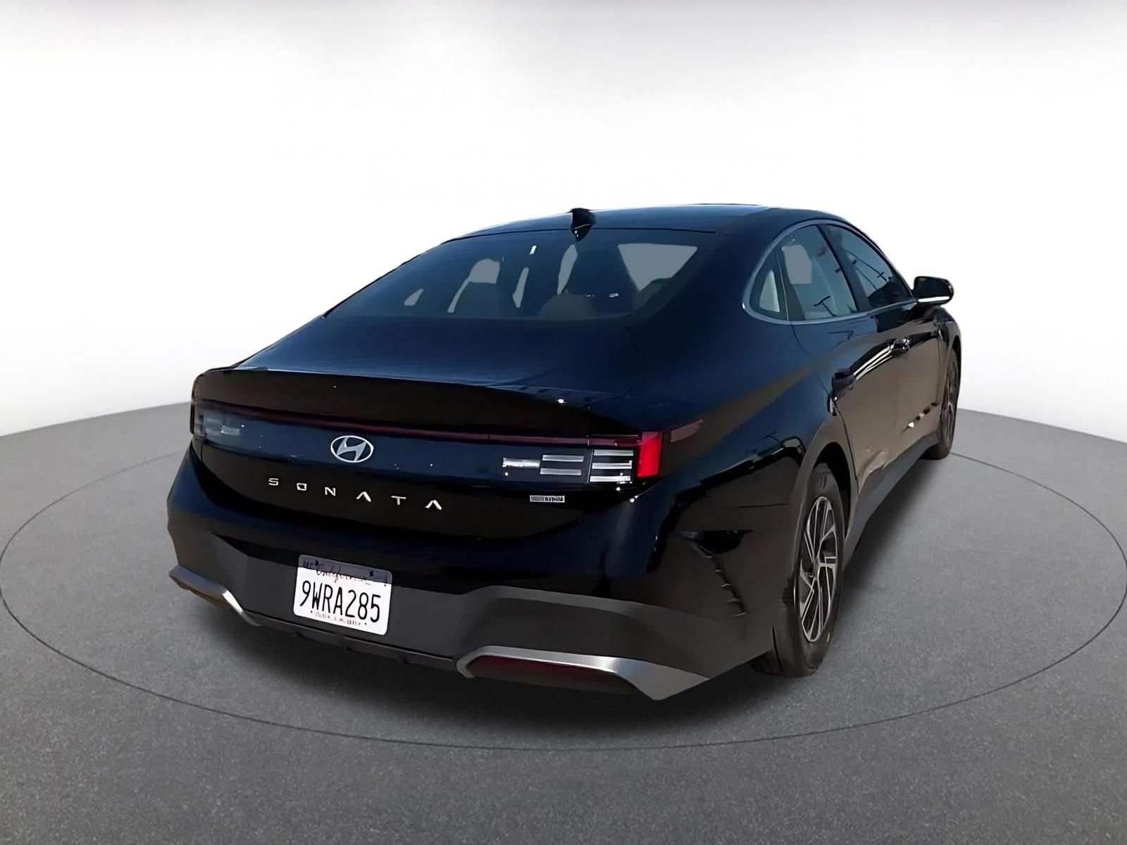 Used 2026 Hyundai Sonata Blue FWD image 15