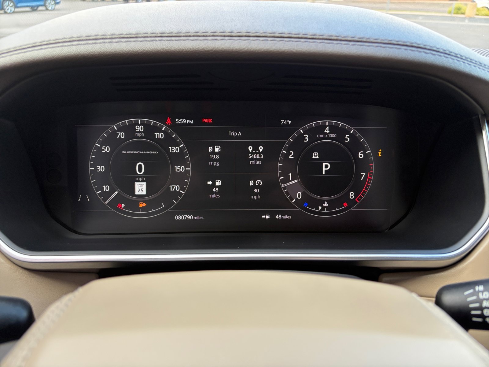 Used 2018 Land Rover Range Rover Supercharged AWD/4WD image 10