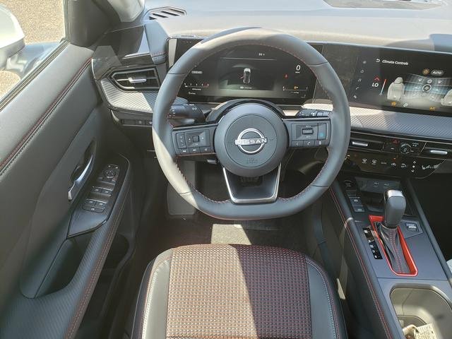 New 2025 Nissan Kicks SR w/ SR Premium Package image 17