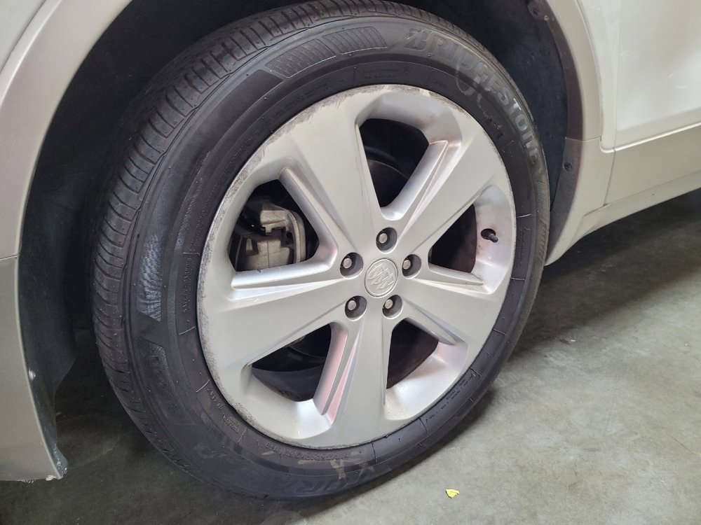 Used 2015 Buick Encore FWD image 31