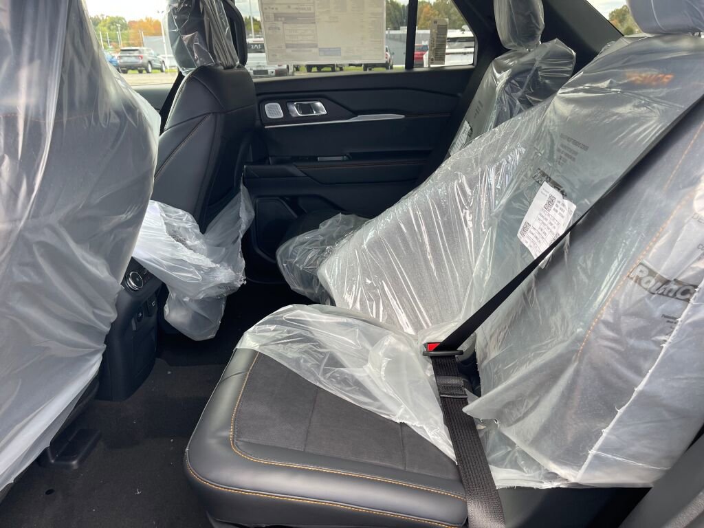 New 2026 Ford Explorer ST image 13