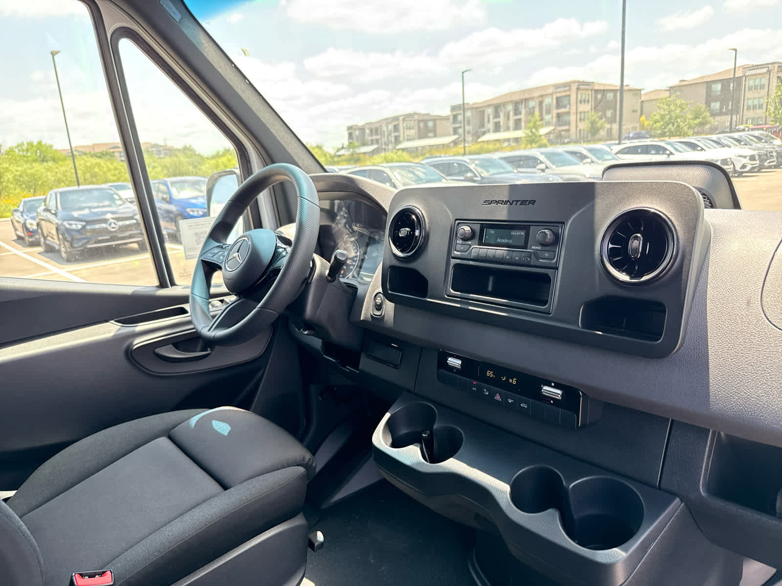 New 2025 Mercedes-Benz Sprinter 2500 image 18