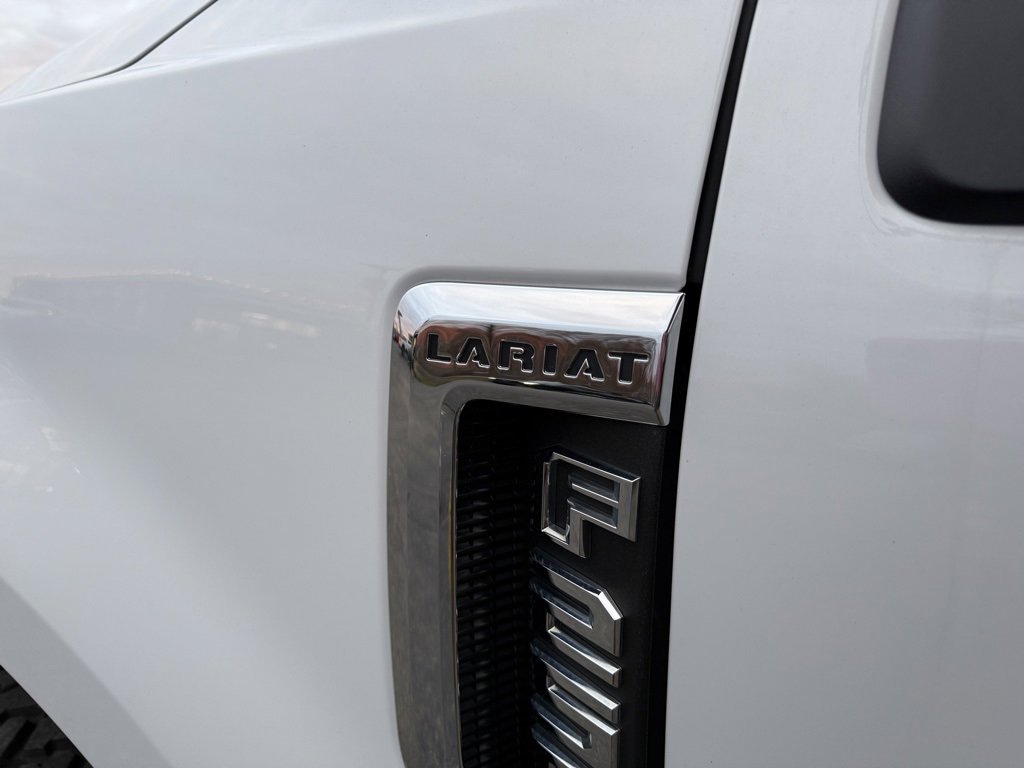 Used 2022 Ford F250 Lariat w/ Lariat Value Package image 11
