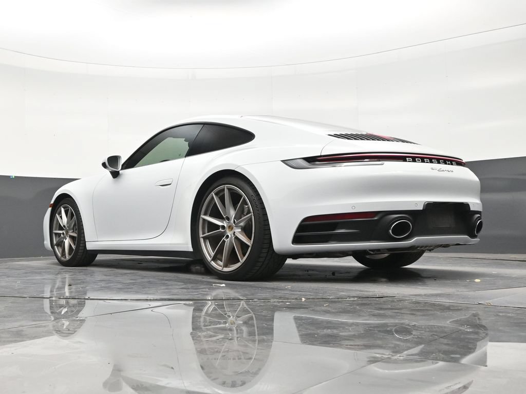 Used 2022 Porsche 911 Carrera RWD image 22