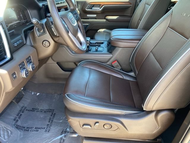 Used 2023 GMC Sierra 1500 Denali w/ Denali Reserve Package AWD/4WD image 10