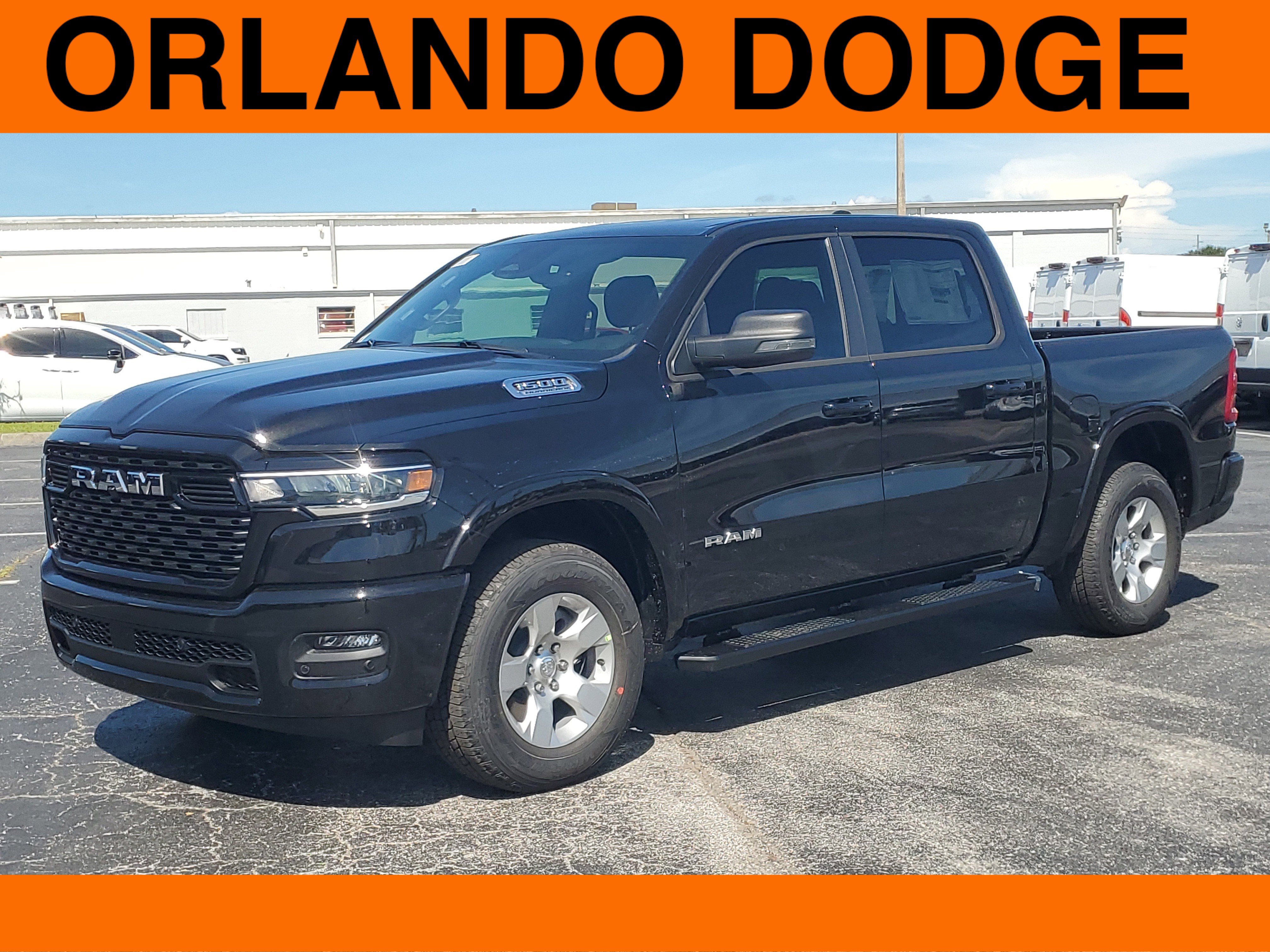 New 2026 RAM 1500 4x4 Crew Cab