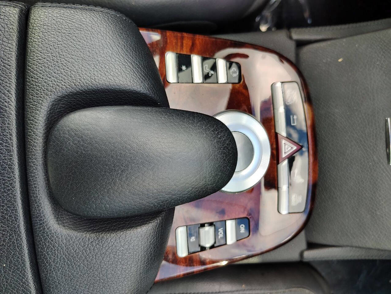 Used 2007 Mercedes-Benz S 550 image 38