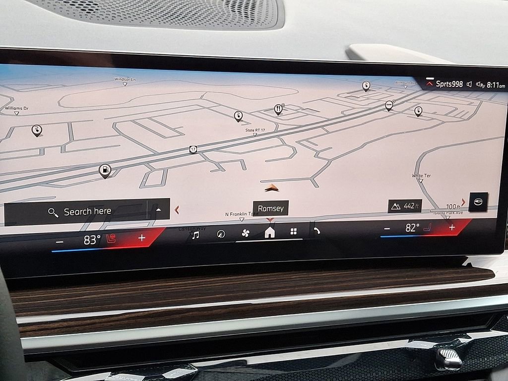 Used 2026 BMW X5 xDrive50e w/ Climate Comfort Package image 14