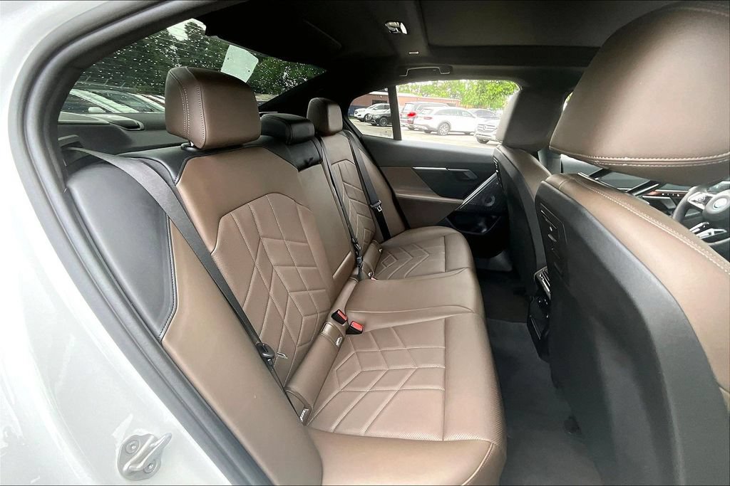 Certified 2026 BMW 550e xDrive AWD/4WD image 19