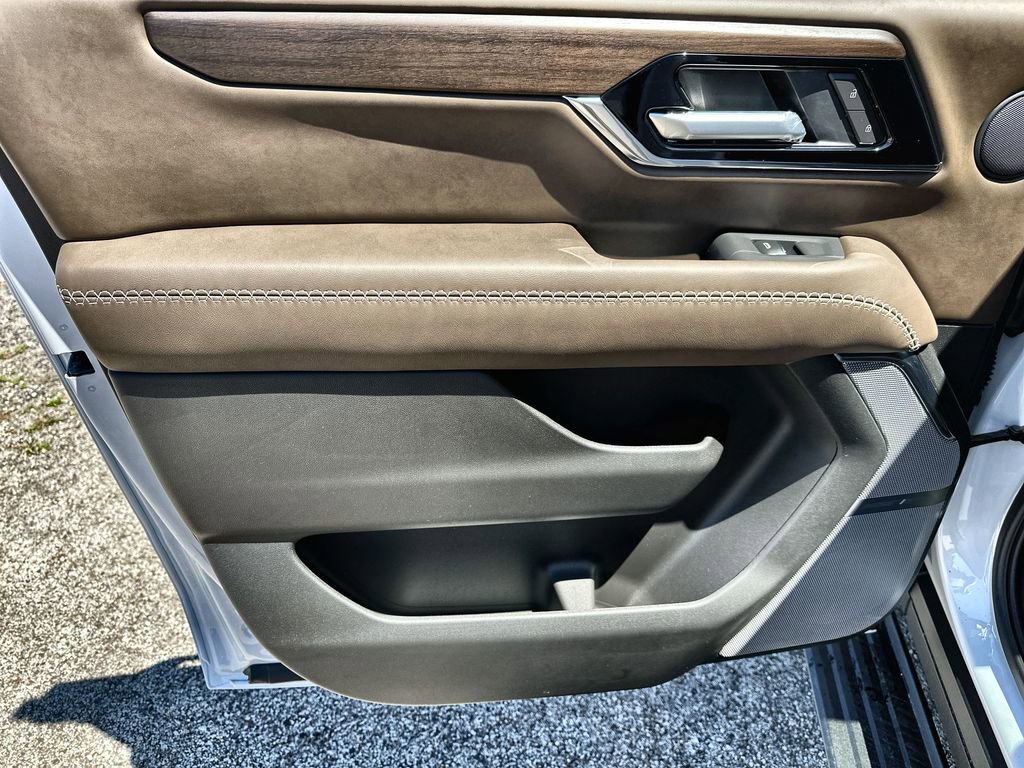 New 2026 GMC Yukon XL Denali Ultimate image 15