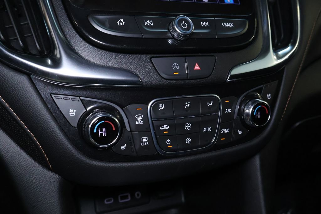 Used 2022 Chevrolet Equinox Premier AWD/4WD image 34