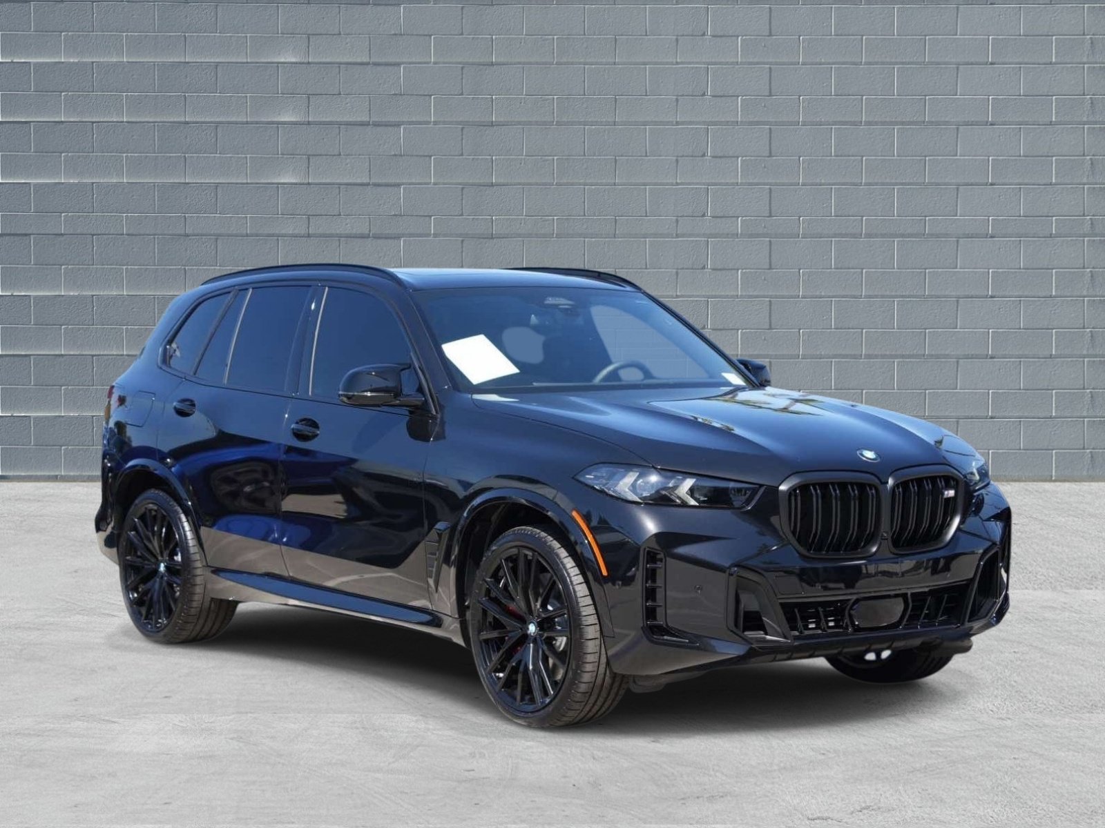 Used 2026 BMW X5 M60i w/ Executive Package AWD/4WD image 1