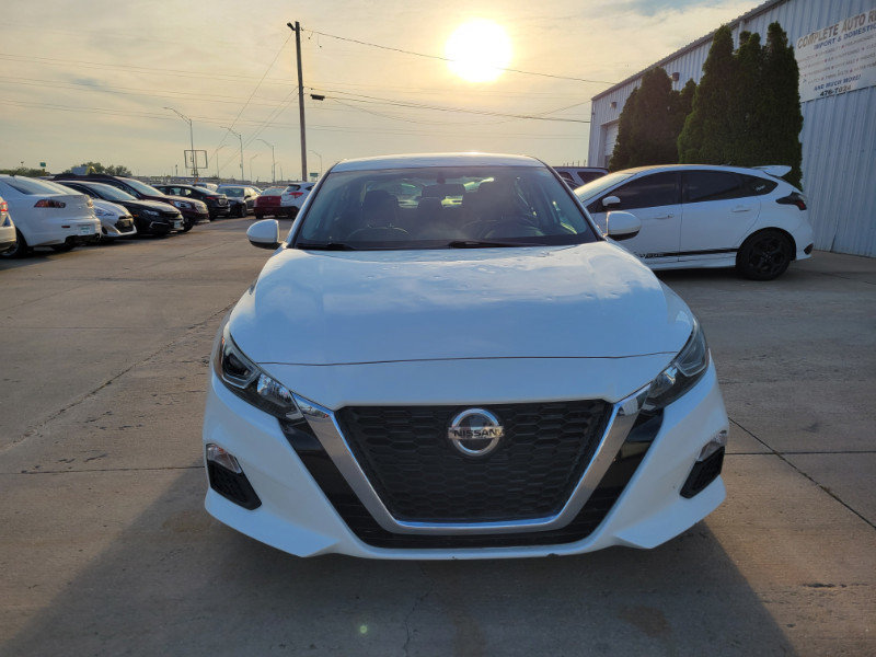 Used 2020 Nissan Altima 2.5 S FWD image 2