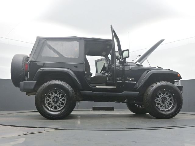 Used 2017 Jeep Wrangler Sahara w/ Connectivity Group image 56