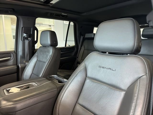Used 2022 GMC Yukon Denali image 17