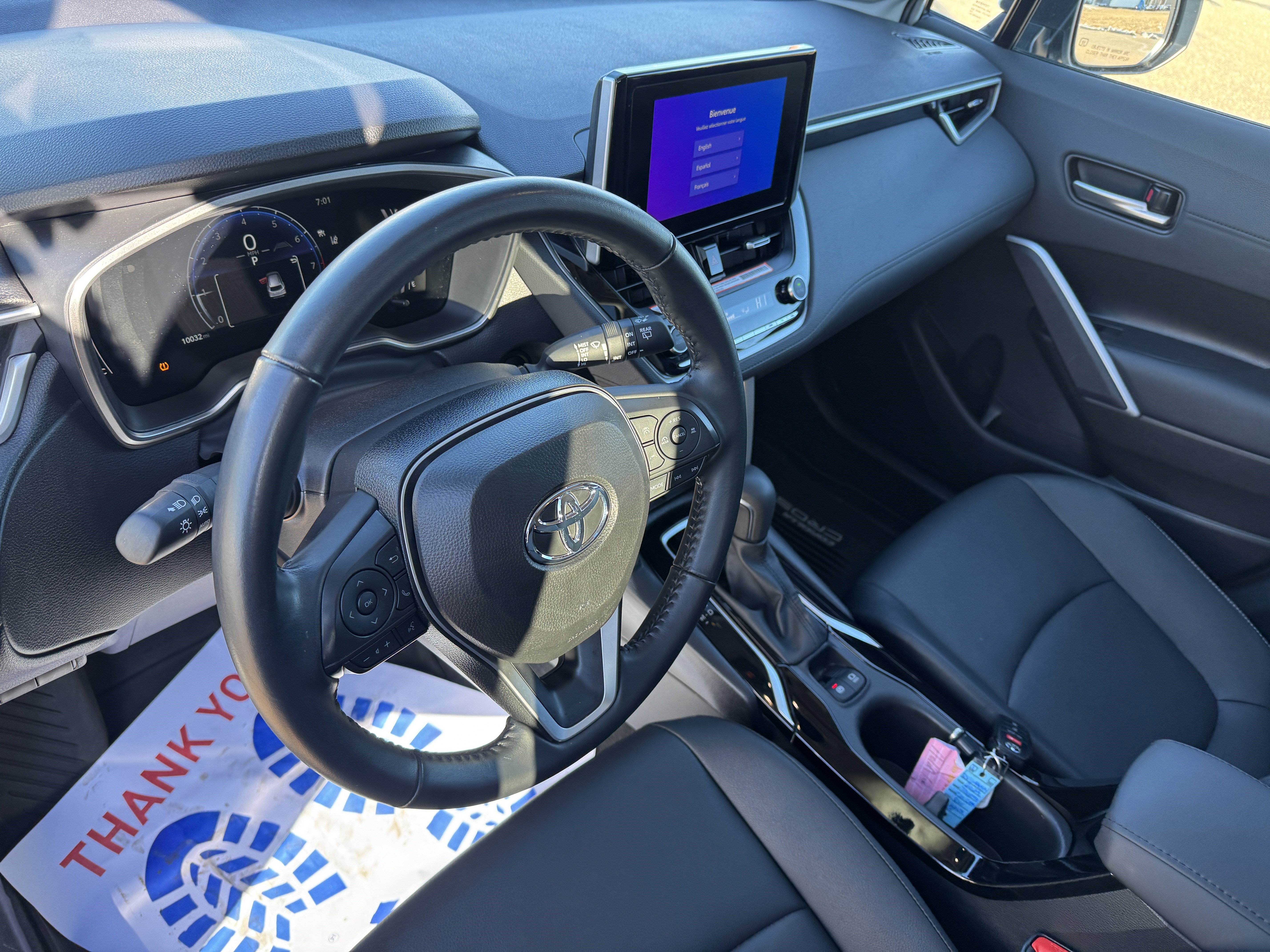 Used 2024 Toyota Corolla Cross XLE image 12