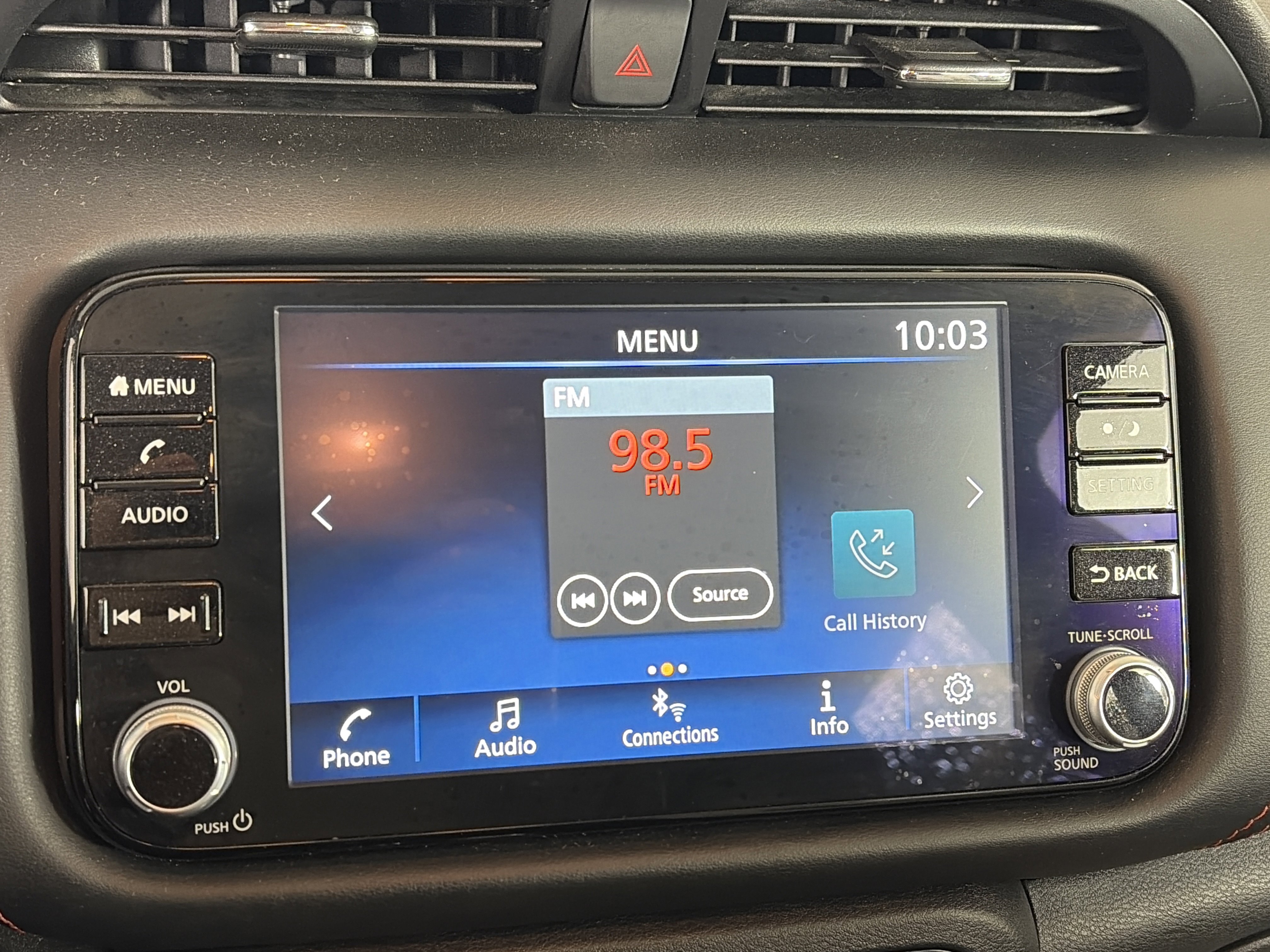 Used 2024 Nissan Kicks SR image 17