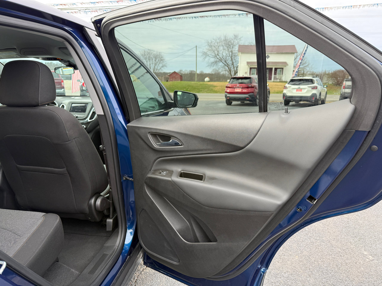 Used 2022 Chevrolet Equinox LT image 23