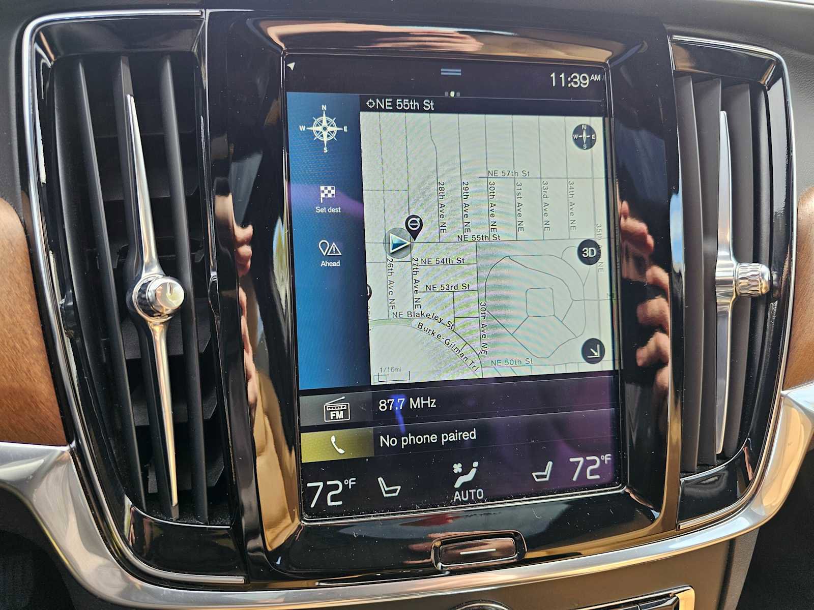 Used 2017 Volvo S90 T6 Inscription w/ Vision Package image 29