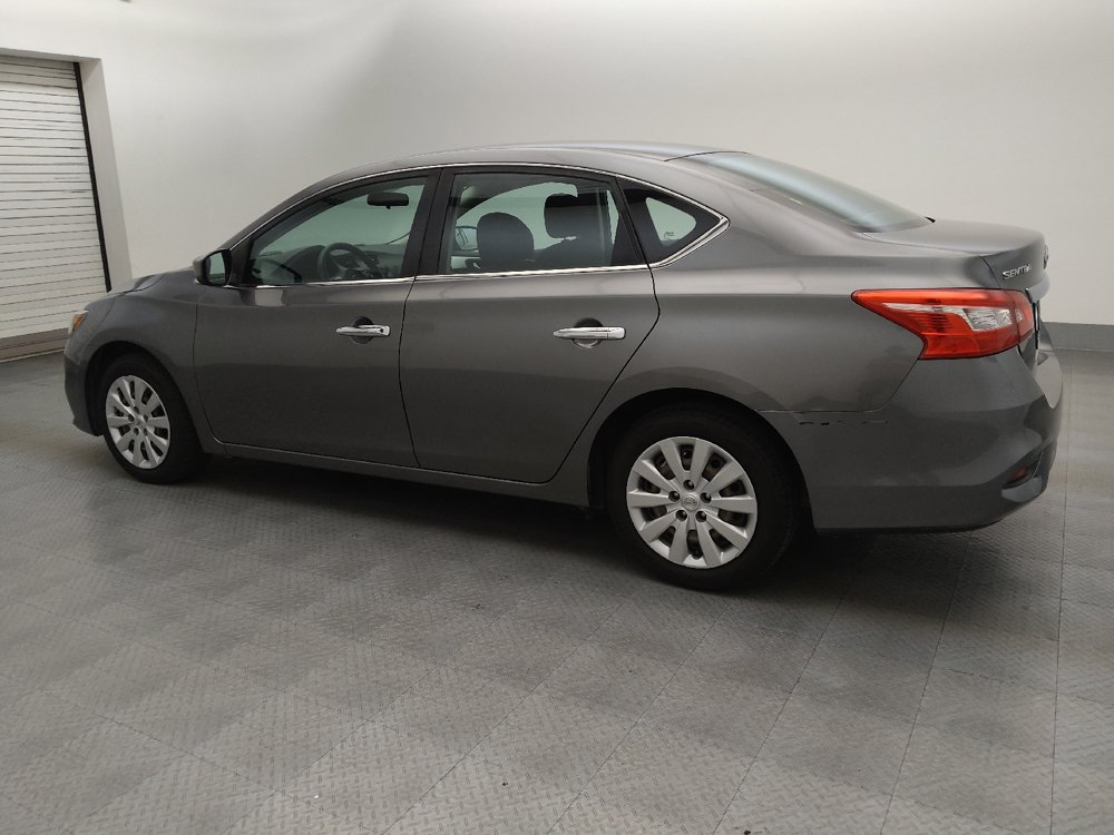 Used 2019 Nissan Sentra S FWD image 3