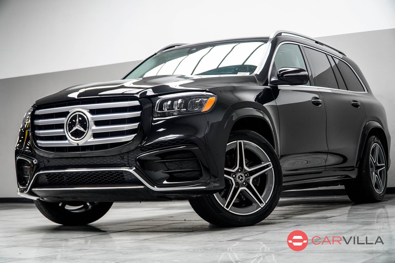 Used 2024 Mercedes-Benz GLS 450 4MATIC image 1