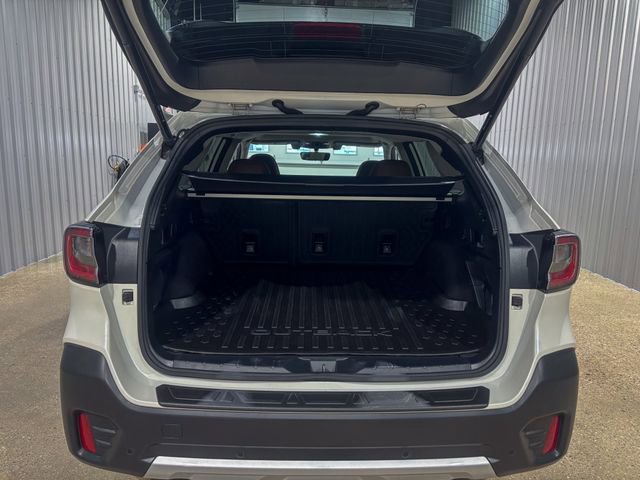 Used 2021 Subaru Outback Touring XT image 5