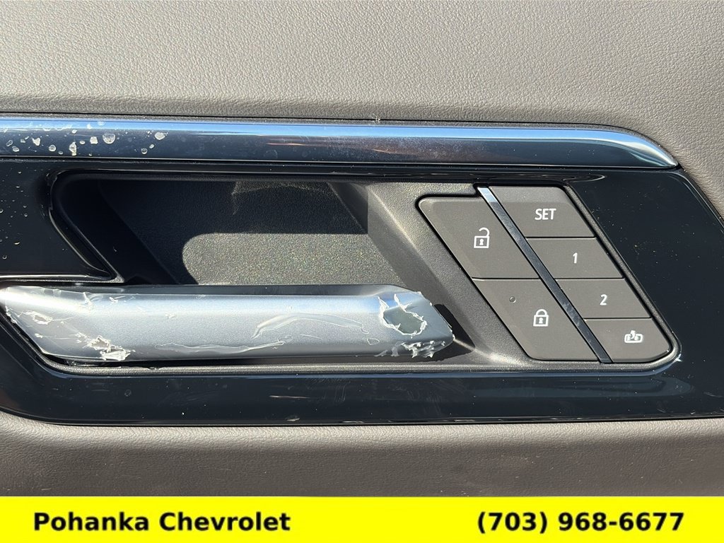 New 2026 Chevrolet Tahoe High Country w/ Sun And Tow Package AWD/4WD image 23