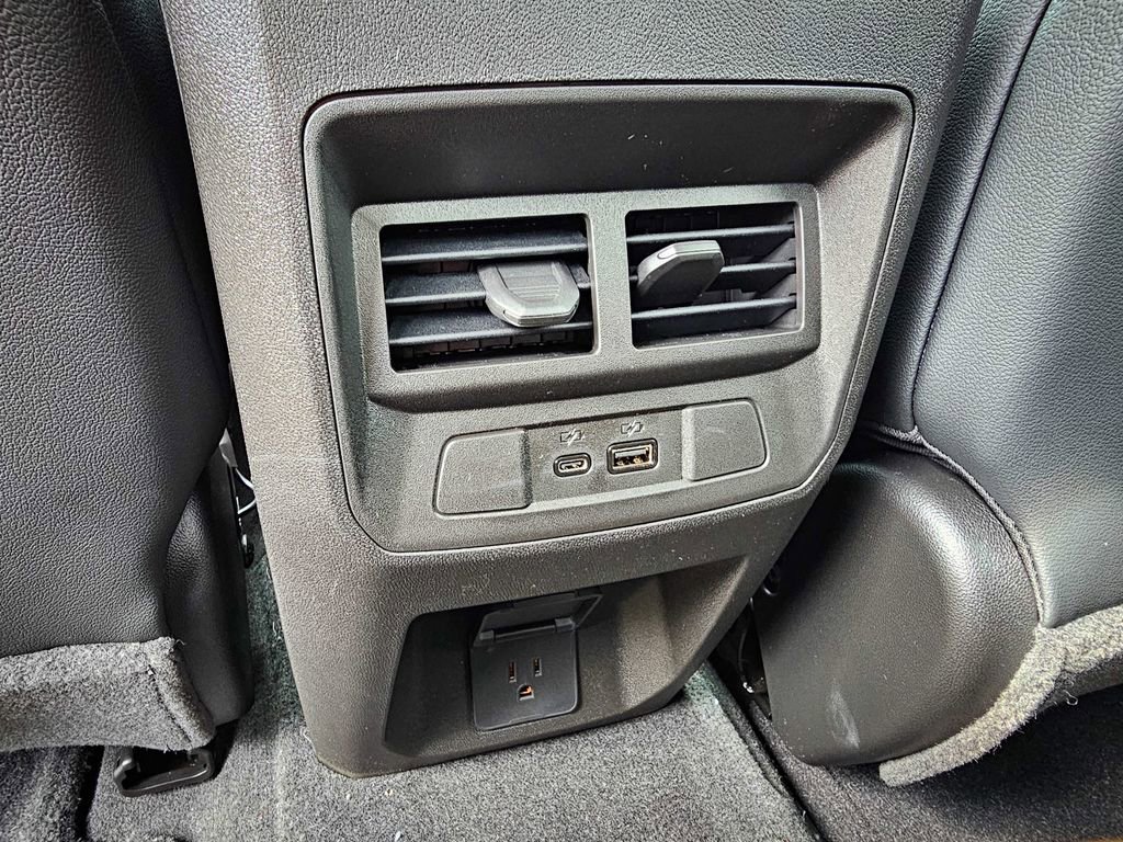 New 2026 GMC Canyon AT4 image 38