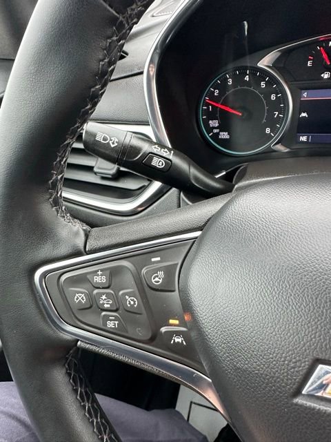 Used 2024 Chevrolet Equinox LT AWD/4WD image 25