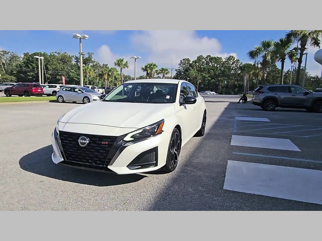Used 2024 Nissan Altima 2.5 SR AWD/4WD image 22