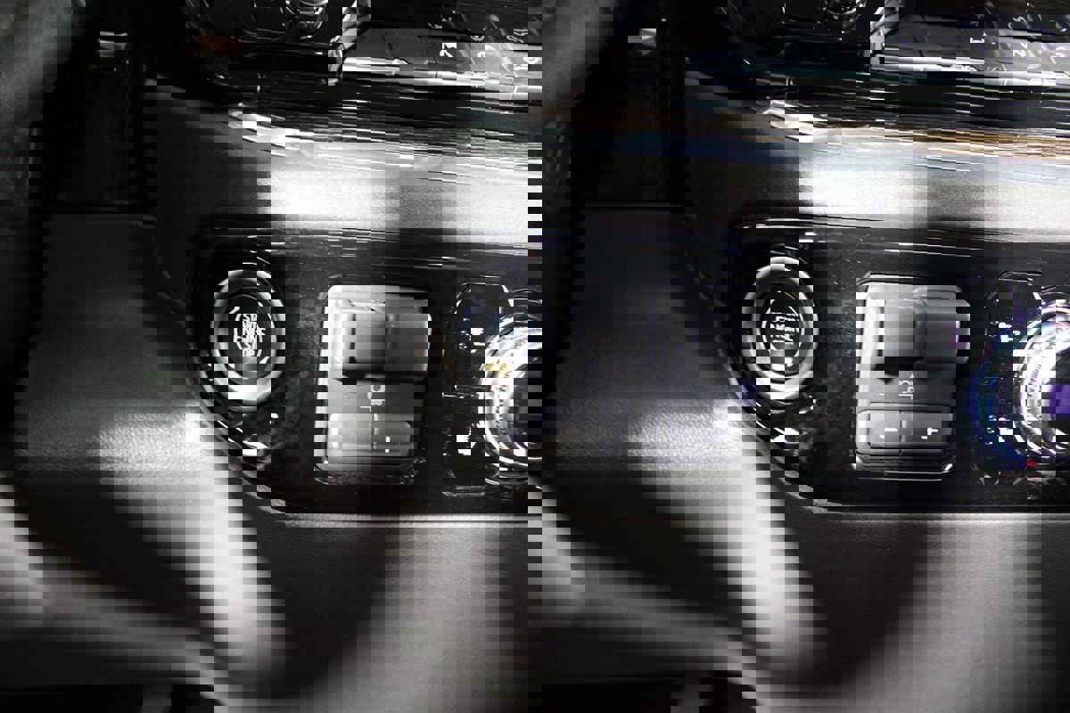 Used 2024 GMC Sierra 1500 Elevation w/ X31 Off-Road Package image 14