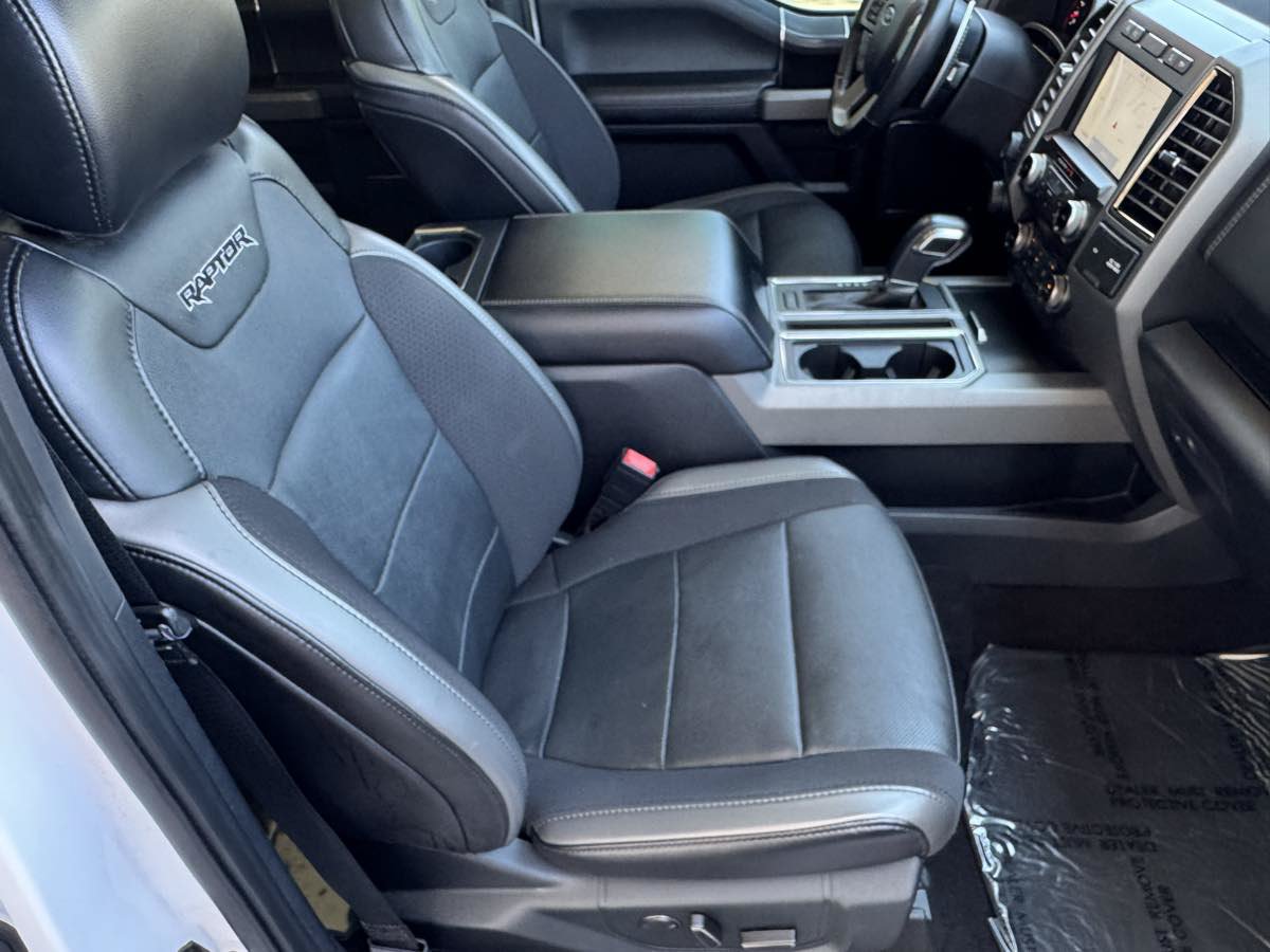 Used 2020 Ford F150 Raptor w/ Equipment Group 802A Luxury AWD/4WD image 22