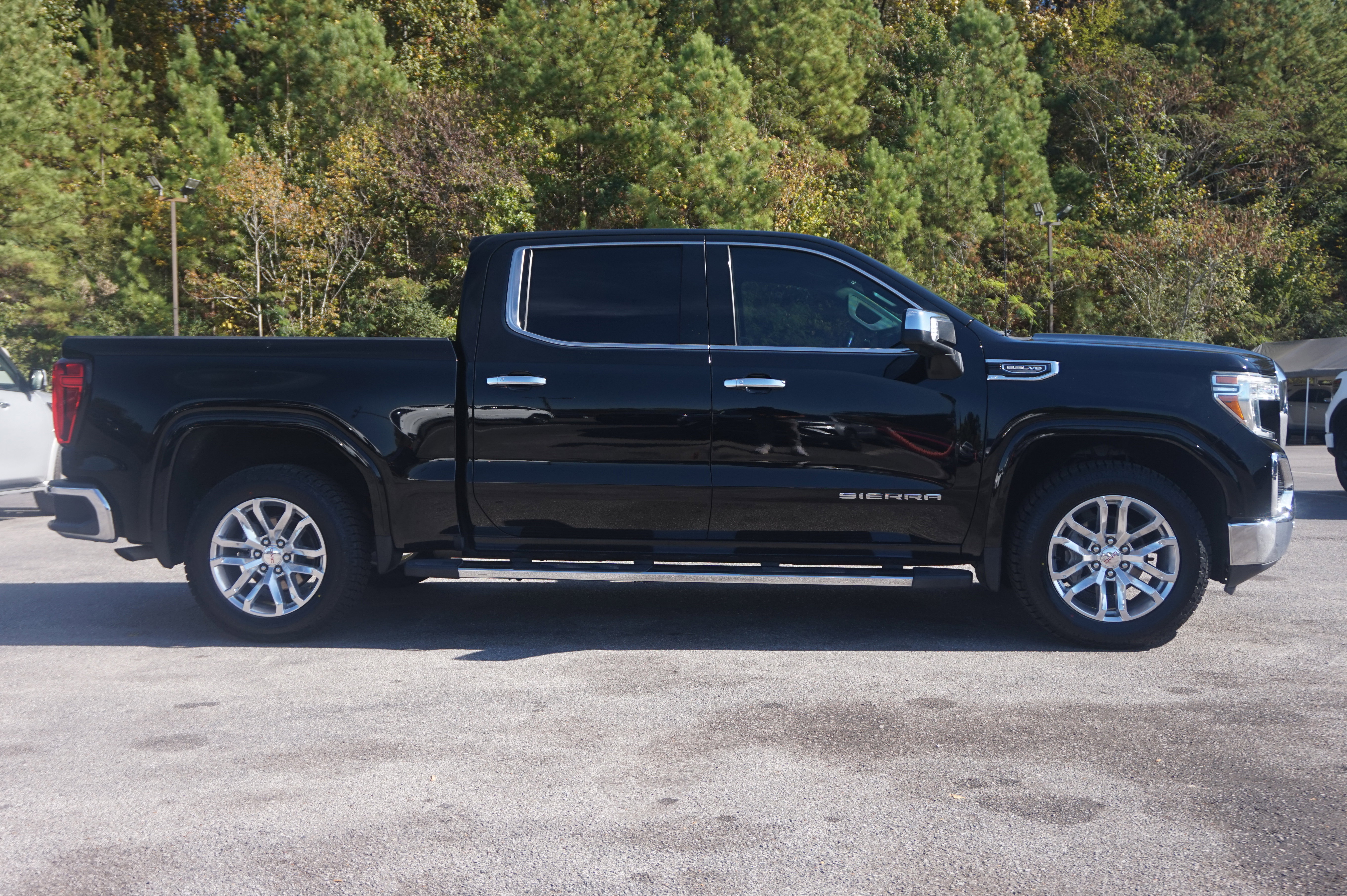 Used 2019 GMC Sierra 1500 SLT w/ SLT Premium Plus Package image 10